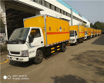 8̨����Σ�շ�����ʽ���䳵������